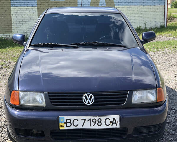 Синій Фольксваген Поло, об'ємом двигуна 1.39 л та пробігом 282 тис. км за 1900 $, фото 1 на Automoto.ua