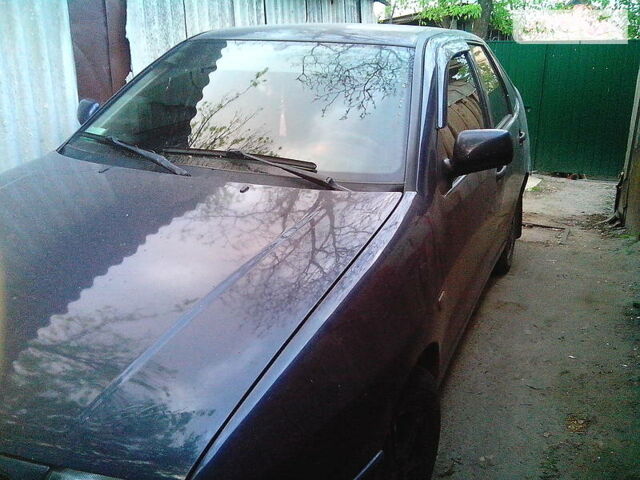 Синий Фольксваген Поло, объемом двигателя 1.6 л и пробегом 280 тыс. км за 3200 $, фото 1 на Automoto.ua