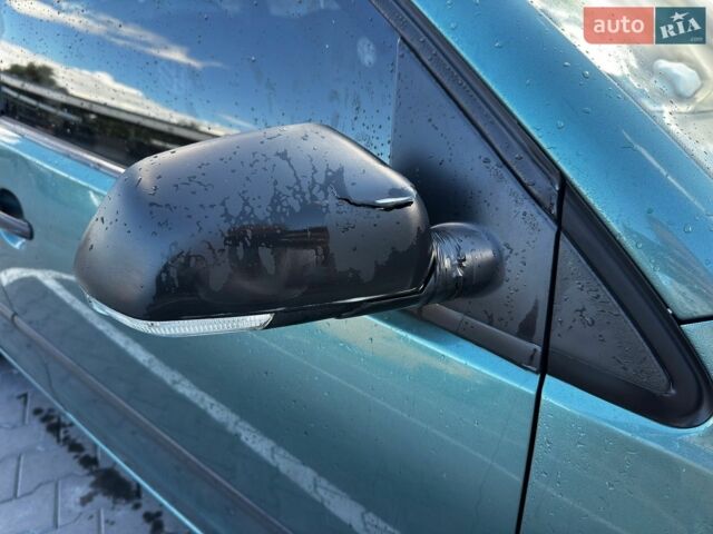 Зеленый Фольксваген Поло, объемом двигателя 1.39 л и пробегом 177 тыс. км за 5500 $, фото 1 на Automoto.ua