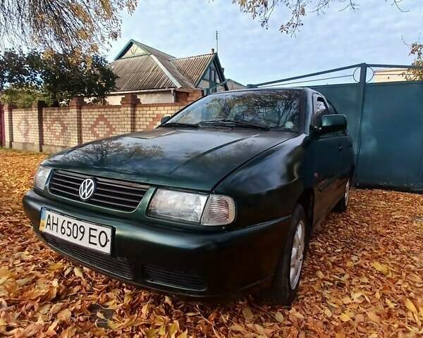 Фольксваген Поло 1998 у Снигиревке на Automoto.ua Зелений Фольксваген Поло, об'ємом двигуна 1.4 л та пробігом 160 тис. км за 1650 $, фото 1 на Automoto.ua