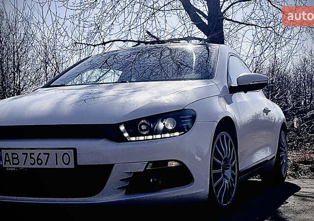 Фольксваген Скирокко 2009 в Виннице на Automoto.ua Белый Фольксваген Скирокко, объемом двигателя 1.39 л и пробегом 219 тыс. км за 8300 $, фото 1 на Automoto.ua