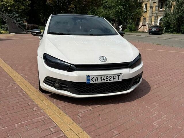 Белый Фольксваген Скирокко, объемом двигателя 1.97 л и пробегом 360 тыс. км за 6900 $, фото 1 на Automoto.ua