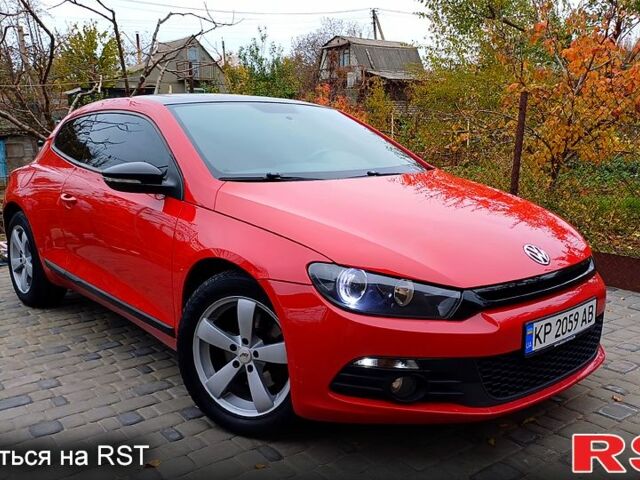 Красный Фольксваген Скирокко, объемом двигателя 1.4 л и пробегом 228 тыс. км за 6950 $, фото 1 на Automoto.ua