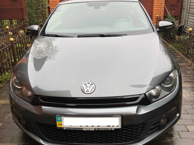 Серый Фольксваген Скирокко, объемом двигателя 1.4 л и пробегом 200 тыс. км за 12500 $, фото 1 на Automoto.ua