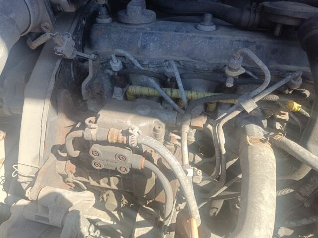 Черный Фольксваген Шаран, объемом двигателя 0 л и пробегом 350 тыс. км за 1680 $, фото 1 на Automoto.ua