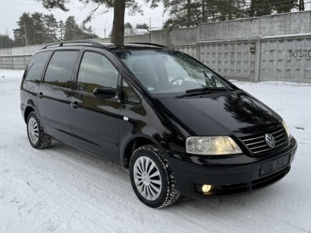 Чорний Фольксваген Шаран, об'ємом двигуна 1.9 л та пробігом 280 тис. км за 3200 $, фото 1 на Automoto.ua