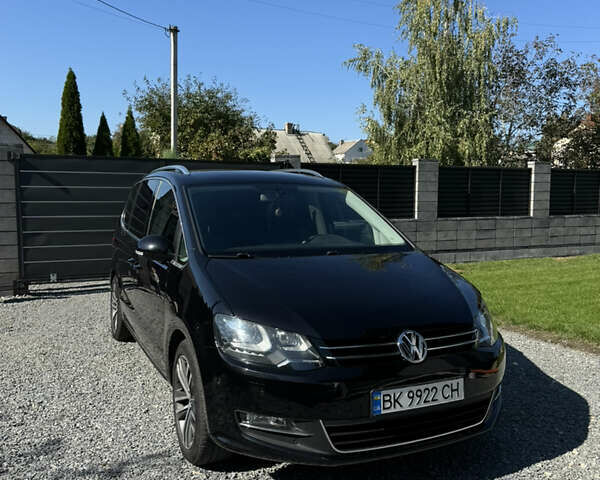 Чорний Фольксваген Шаран, об'ємом двигуна 1.97 л та пробігом 248 тис. км за 16999 $, фото 1 на Automoto.ua