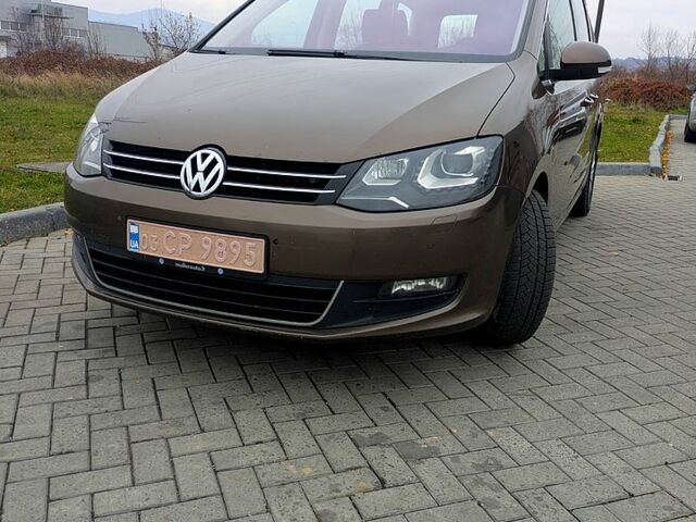 Коричневый Фольксваген Шаран, объемом двигателя 20 л и пробегом 292 тыс. км за 10000 $, фото 1 на Automoto.ua