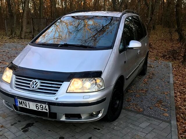Фольксваген Шаран, объемом двигателя 1.9 л и пробегом 150 тыс. км за 2950 $, фото 1 на Automoto.ua
