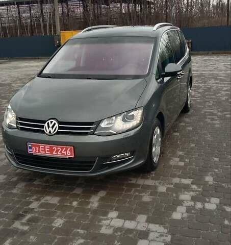 Фольксваген Шаран, объемом двигателя 2 л и пробегом 280 тыс. км за 14000 $, фото 1 на Automoto.ua