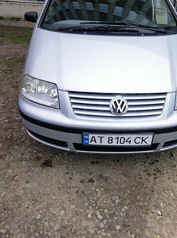 Сірий Фольксваген Шаран, об'ємом двигуна 1.9 л та пробігом 380 тис. км за 4000 $, фото 1 на Automoto.ua