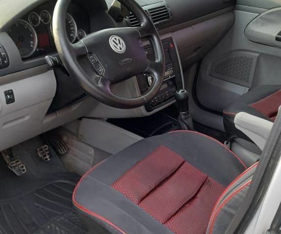 Сірий Фольксваген Шаран, об'ємом двигуна 1.9 л та пробігом 424 тис. км за 2854 $, фото 1 на Automoto.ua