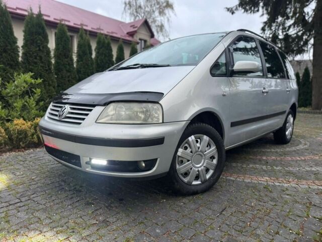 Сірий Фольксваген Шаран, об'ємом двигуна 1.9 л та пробігом 287 тис. км за 2700 $, фото 1 на Automoto.ua