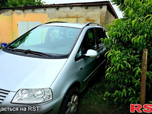 Серый Фольксваген Шаран, объемом двигателя 1.9 л и пробегом 0 тыс. км за 15236 $, фото 1 на Automoto.ua