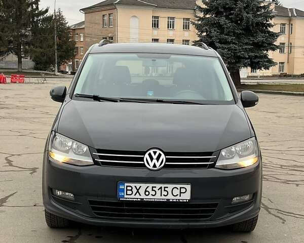 Сірий Фольксваген Шаран, об'ємом двигуна 2 л та пробігом 309 тис. км за 11300 $, фото 1 на Automoto.ua