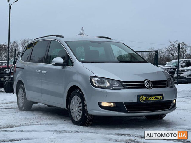 Серый Фольксваген Шаран, объемом двигателя 2 л и пробегом 216 тыс. км за 21100 $, фото 1 на Automoto.ua