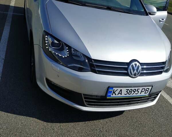 Сірий Фольксваген Шаран, об'ємом двигуна 1.97 л та пробігом 271 тис. км за 16600 $, фото 1 на Automoto.ua