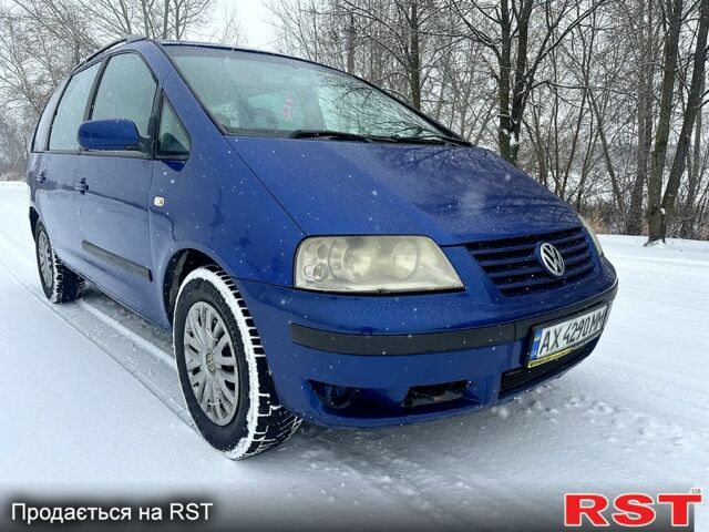 Синій Фольксваген Шаран, об'ємом двигуна 1.9 л та пробігом 40000 тис. км за 2900 $, фото 1 на Automoto.ua