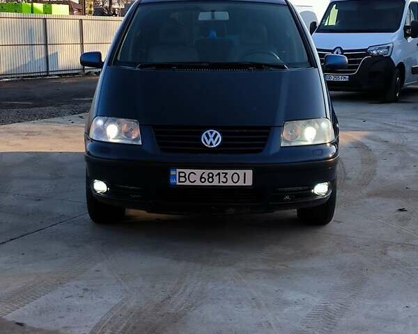 Синій Фольксваген Шаран, об'ємом двигуна 1.9 л та пробігом 330 тис. км за 3150 $, фото 1 на Automoto.ua
