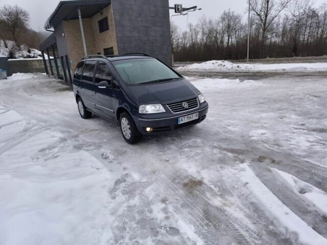 Синій Фольксваген Шаран, об'ємом двигуна 1.9 л та пробігом 334 тис. км за 6100 $, фото 1 на Automoto.ua