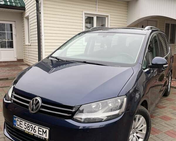 Синій Фольксваген Шаран, об'ємом двигуна 2 л та пробігом 389 тис. км за 14200 $, фото 1 на Automoto.ua