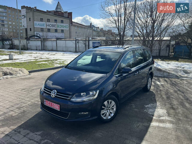Синий Фольксваген Шаран, объемом двигателя 2 л и пробегом 293 тыс. км за 11699 $, фото 1 на Automoto.ua