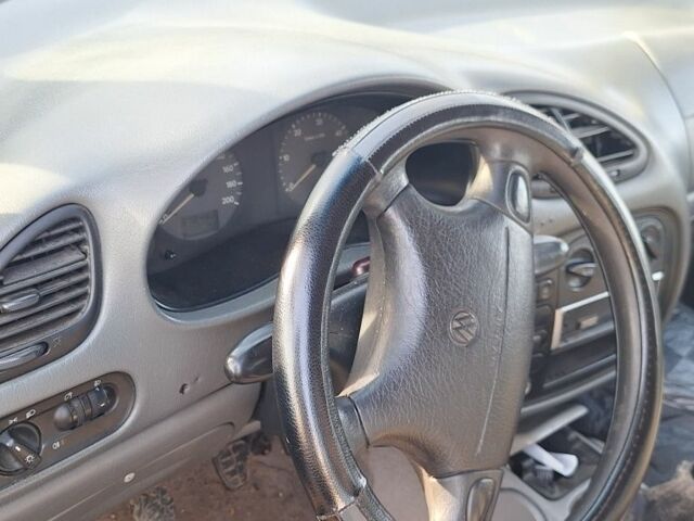 Синий Фольксваген Шаран, объемом двигателя 1.9 л и пробегом 350 тыс. км за 1733 $, фото 1 на Automoto.ua