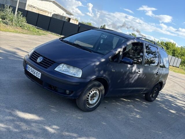 Синій Фольксваген Шаран, об'ємом двигуна 1.9 л та пробігом 390 тис. км за 2850 $, фото 1 на Automoto.ua