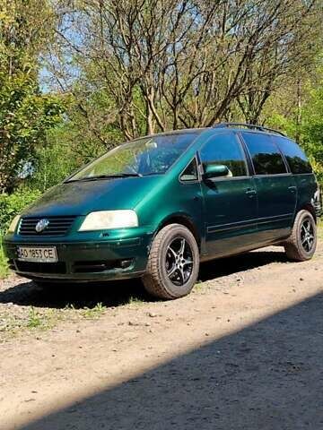 Зелений Фольксваген Шаран, об'ємом двигуна 1.9 л та пробігом 350 тис. км за 5800 $, фото 1 на Automoto.ua