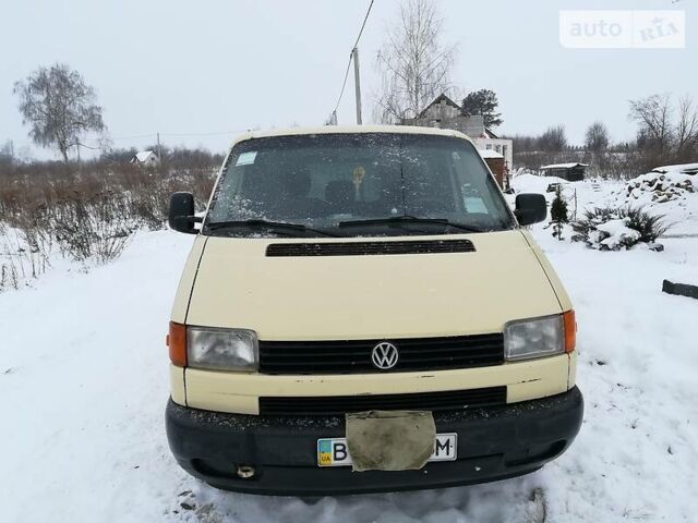 Бежевий Фольксваген T4 (Transporter) пасс., об'ємом двигуна 2.5 л та пробігом 580 тис. км за 6000 $, фото 1 на Automoto.ua