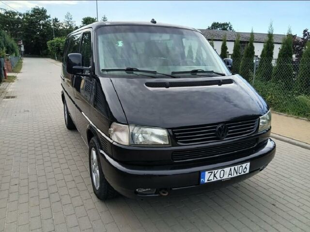 Чорний Фольксваген T4 (Transporter) пасс., об'ємом двигуна 2.5 л та пробігом 286 тис. км за 1500 $, фото 1 на Automoto.ua