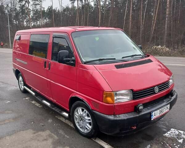 Червоний Фольксваген T4 (Transporter) пасс., об'ємом двигуна 1.9 л та пробігом 365 тис. км за 6000 $, фото 1 на Automoto.ua