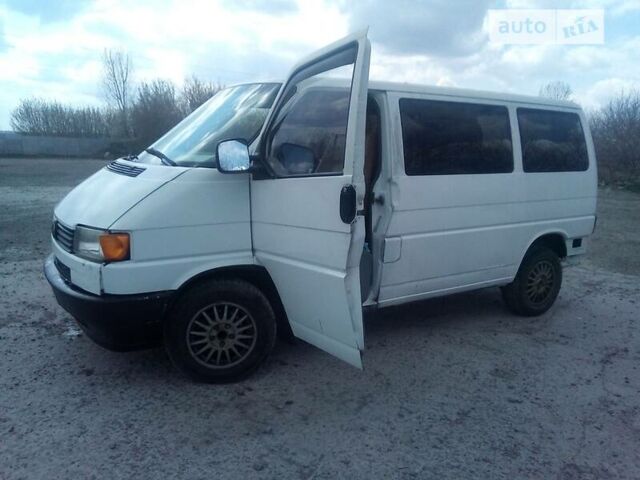 Фольксваген T4 (Transporter) пасс., об'ємом двигуна 1.9 л та пробігом 123 тис. км за 2350 $, фото 1 на Automoto.ua