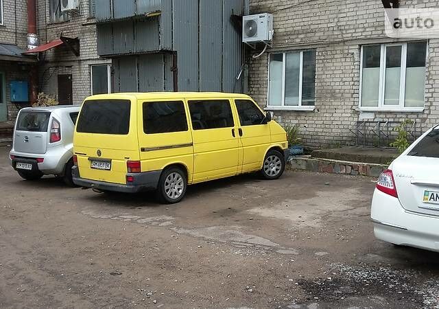 Фольксваген T4 (Transporter) пасс., об'ємом двигуна 2.5 л та пробігом 315 тис. км за 5500 $, фото 1 на Automoto.ua