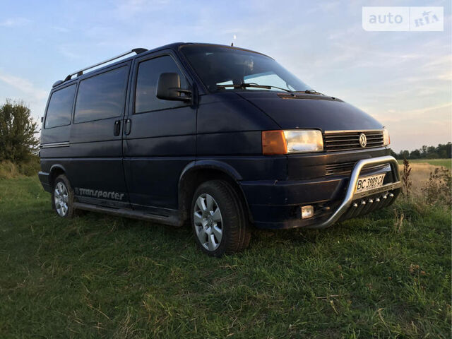 Синій Фольксваген T4 (Transporter) пасс., об'ємом двигуна 2.5 л та пробігом 540 тис. км за 4500 $, фото 1 на Automoto.ua