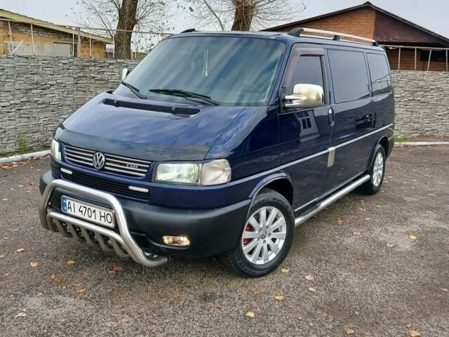 Синій Фольксваген T4 (Transporter) пасс., об'ємом двигуна 2.5 л та пробігом 292 тис. км за 2600 $, фото 1 на Automoto.ua