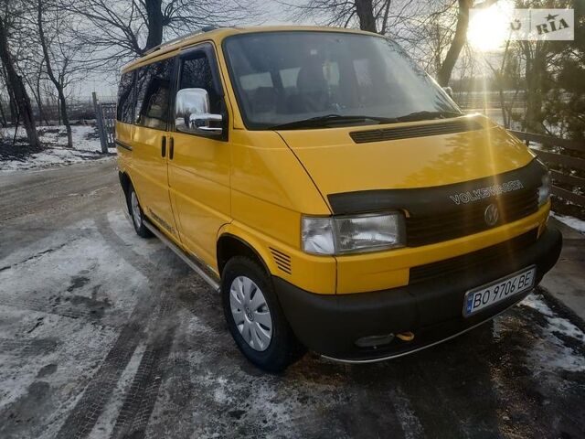 Помаранчевий Фольксваген T4 (Transporter) пасс., об'ємом двигуна 1.9 л та пробігом 296 тис. км за 6000 $, фото 1 на Automoto.ua