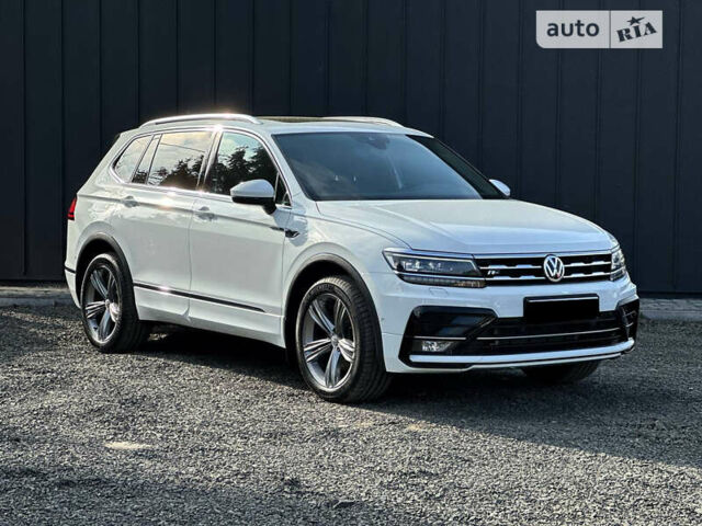 Білий Фольксваген Tiguan Allspace, об'ємом двигуна 0 л та пробігом 131 тис. км за 36800 $, фото 1 на Automoto.ua