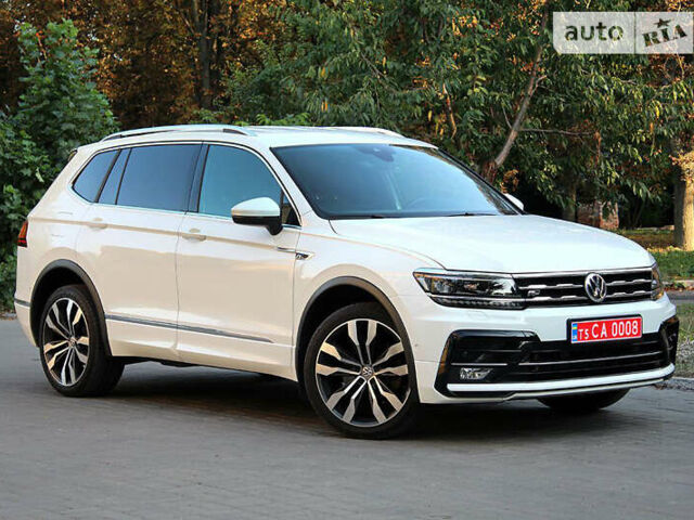 Белый Фольксваген Tiguan Allspace, объемом двигателя 2 л и пробегом 156 тыс. км за 35999 $, фото 1 на Automoto.ua