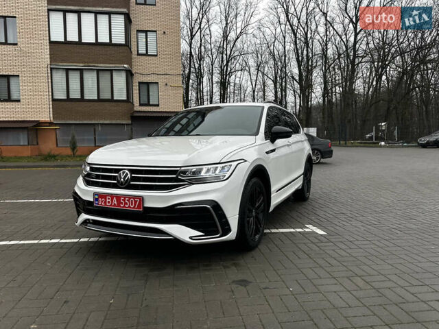 Белый Фольксваген Tiguan Allspace, объемом двигателя 2 л и пробегом 104 тыс. км за 26600 $, фото 1 на Automoto.ua