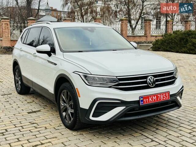 Белый Фольксваген Tiguan Allspace, объемом двигателя 0 л и пробегом 61 тыс. км за 24499 $, фото 1 на Automoto.ua