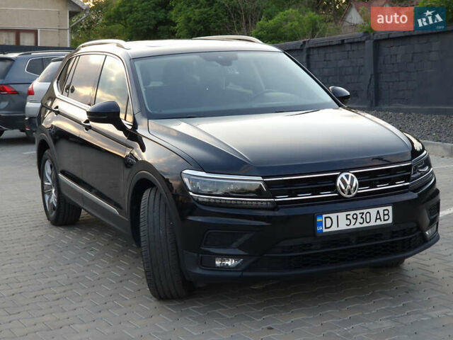 Черный Фольксваген Tiguan Allspace, объемом двигателя 1.98 л и пробегом 98 тыс. км за 23643 $, фото 1 на Automoto.ua