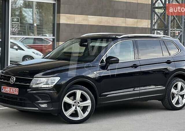 Черный Фольксваген Tiguan Allspace, объемом двигателя 1.97 л и пробегом 226 тыс. км за 22900 $, фото 1 на Automoto.ua