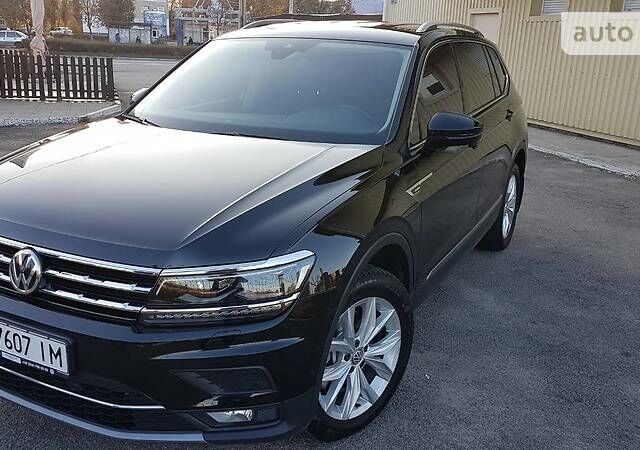 Чорний Фольксваген Tiguan Allspace, об'ємом двигуна 2 л та пробігом 20 тис. км за 43000 $, фото 1 на Automoto.ua