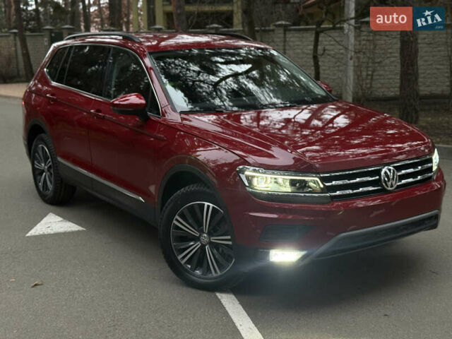 Червоний Фольксваген Tiguan Allspace, об'ємом двигуна 2 л та пробігом 42 тис. км за 20500 $, фото 1 на Automoto.ua
