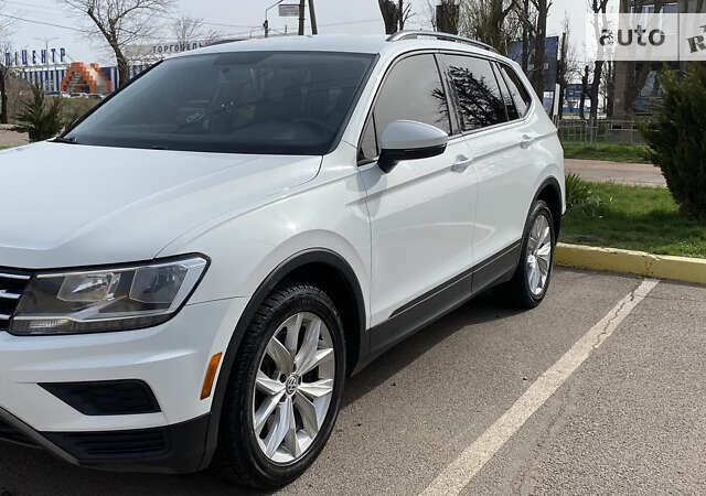 Фольксваген Tiguan Allspace, объемом двигателя 2 л и пробегом 79 тыс. км за 21999 $, фото 1 на Automoto.ua