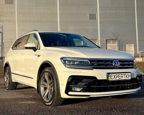 Фольксваген Tiguan Allspace, об'ємом двигуна 2 л та пробігом 94 тис. км за 33399 $, фото 1 на Automoto.ua