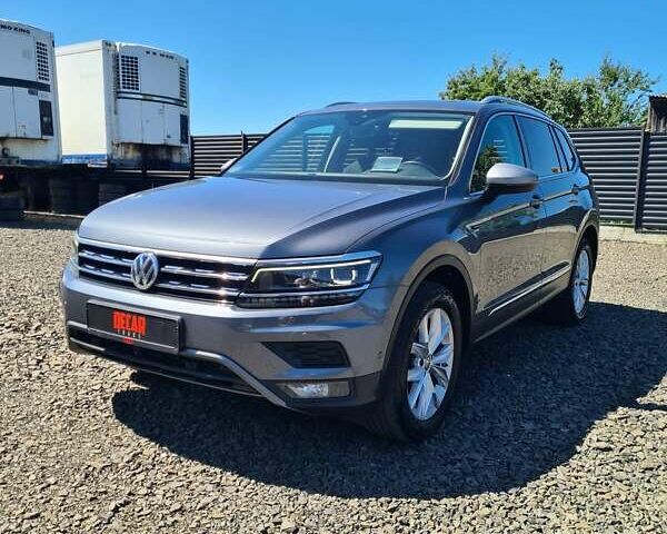 Сірий Фольксваген Tiguan Allspace, об'ємом двигуна 0 л та пробігом 177 тис. км за 30747 $, фото 1 на Automoto.ua