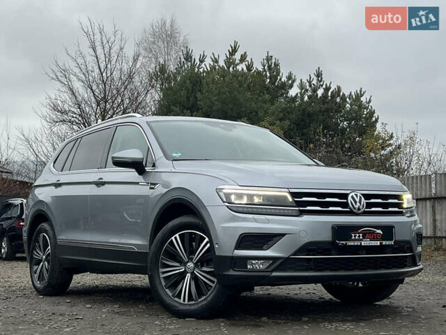 Сірий Фольксваген Tiguan Allspace, об'ємом двигуна 2 л та пробігом 204 тис. км за 29070 $, фото 1 на Automoto.ua