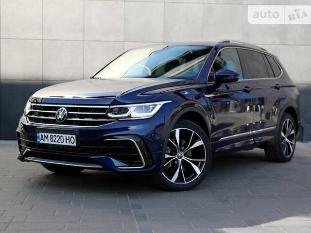 Синий Фольксваген Tiguan Allspace, объемом двигателя 1.97 л и пробегом 22 тыс. км за 38888 $, фото 1 на Automoto.ua